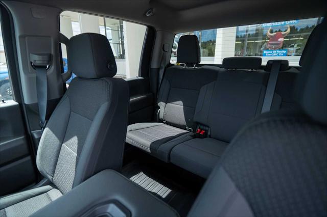 2026 GMC Sierra 2500HD Crew Cab, Standard Bed, Pro, 4WD