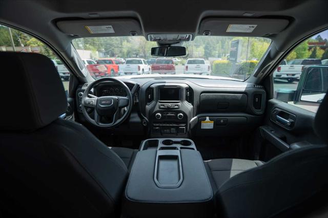 2026 GMC Sierra 2500HD Crew Cab, Standard Bed, Pro, 4WD