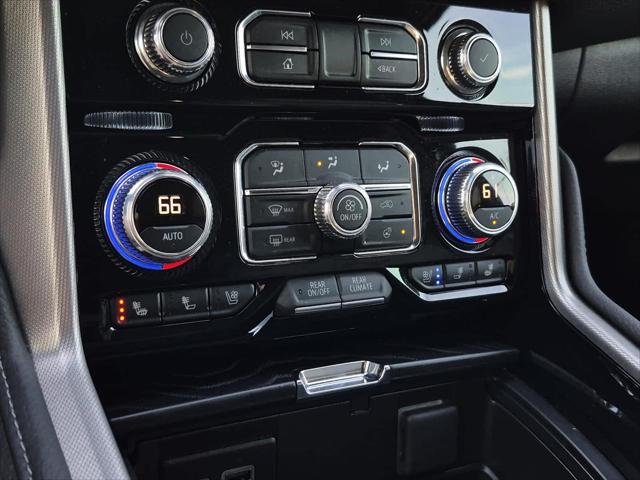 2024 GMC Yukon 4WD Denali