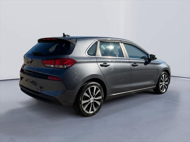 2019 Hyundai Elantra GT Auto
