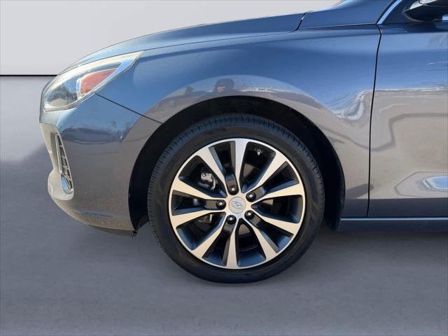 2019 Hyundai Elantra GT Auto