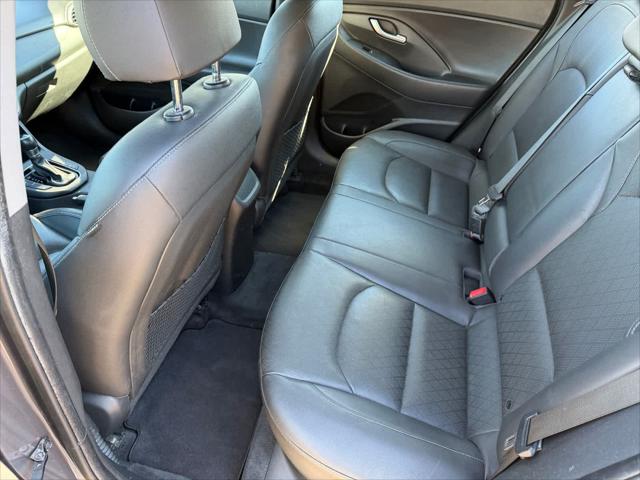 2019 Hyundai Elantra GT Auto