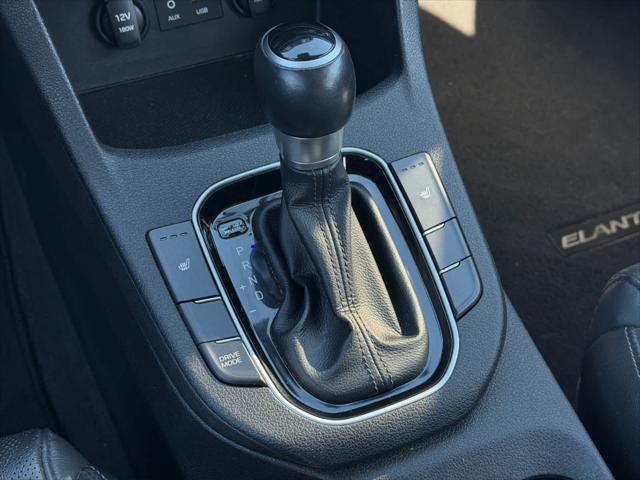 2019 Hyundai Elantra GT Auto