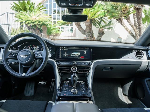 2025 Bentley Flying Spur Speed