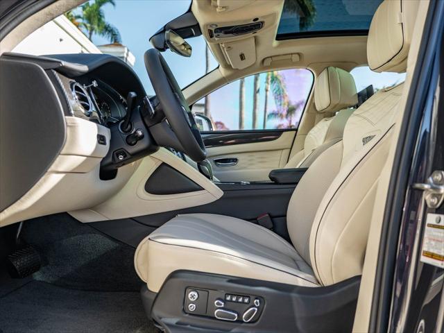 2025 Bentley Bentayga Atelier