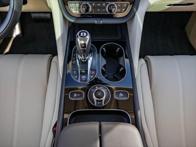2025 Bentley Bentayga Atelier