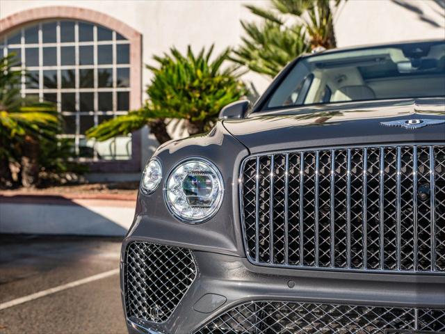 2025 Bentley Bentayga Atelier