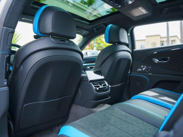 2025 Bentley Flying Spur Speed
