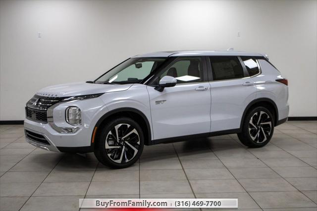 2024 Mitsubishi Outlander PHEV SE S-AWC for sale in Wichita, KS