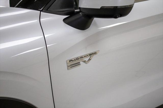 2024 Mitsubishi Outlander PHEV SE S-AWC