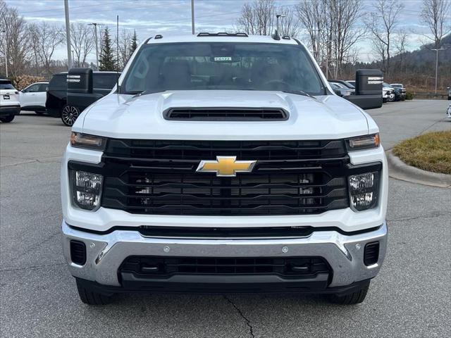 2026 Chevrolet Silverado 3500HD Crew Cab, Long Bed, WT Dual Rear Wheel, RWD