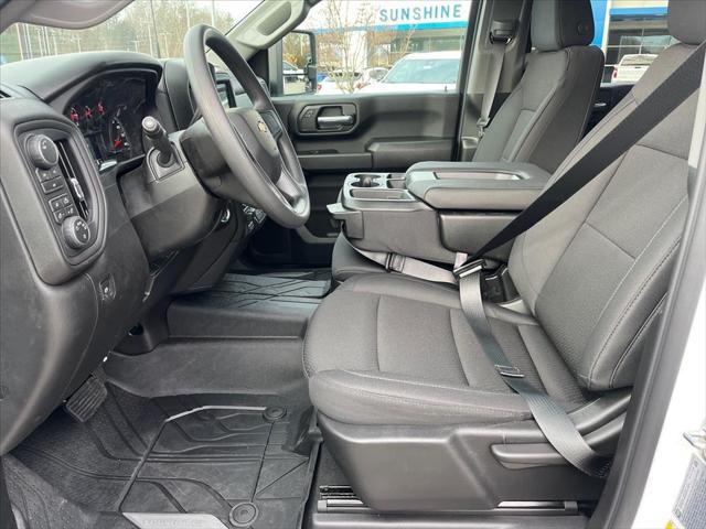 2026 Chevrolet Silverado 3500HD Crew Cab, Long Bed, WT Dual Rear Wheel, RWD