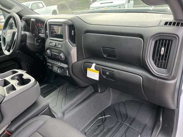 2026 Chevrolet Silverado 3500HD Crew Cab, Long Bed, WT Dual Rear Wheel, RWD