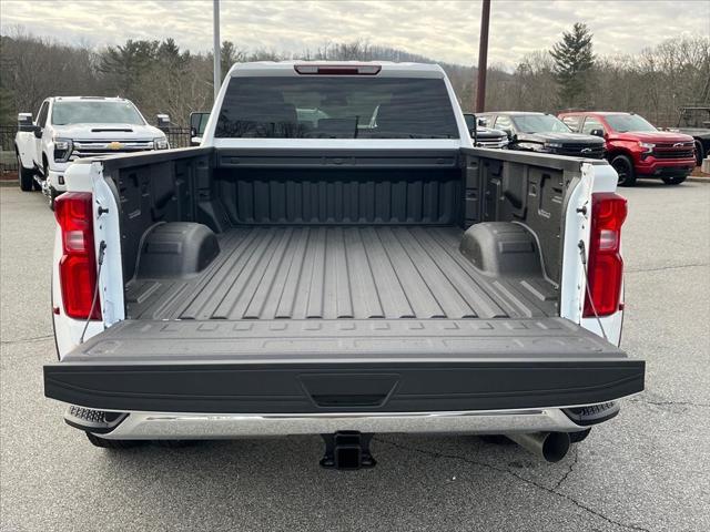 2026 Chevrolet Silverado 3500HD Crew Cab, Long Bed, WT Dual Rear Wheel, RWD