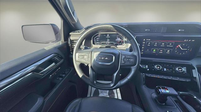 2024 GMC Sierra 1500 4WD Crew Cab Short Box AT4