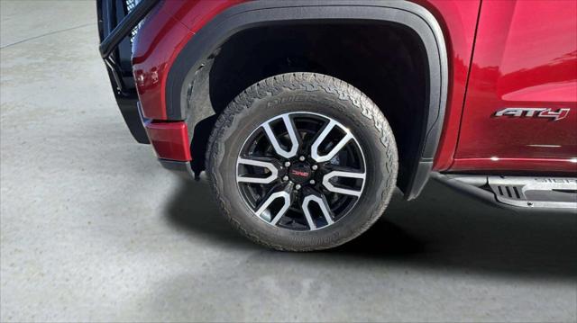2024 GMC Sierra 1500 4WD Crew Cab Short Box AT4