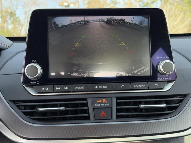 2024 Nissan Altima SR FWD 2024 Nissan Altima SR FWD