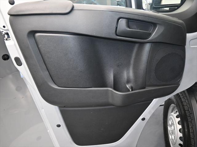 2025 RAM ProMaster 2500 Cargo Van Tradesman Low Roof 136 WB w/Pass Seat