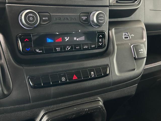 2025 RAM ProMaster 2500 Cargo Van Tradesman Low Roof 136 WB w/Pass Seat