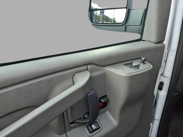 2022 Chevrolet Express Cargo Van RWD 2500 Regular Wheelbase WT