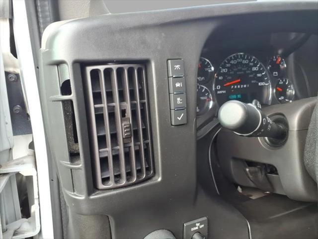 2022 Chevrolet Express Cargo Van RWD 2500 Regular Wheelbase WT