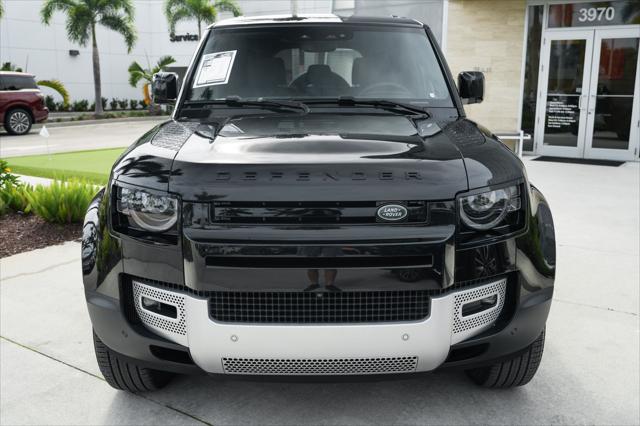 2025 Land Rover Defender 110 P300