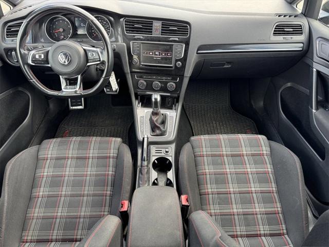 2017 Volkswagen Golf GTI S 4-Door