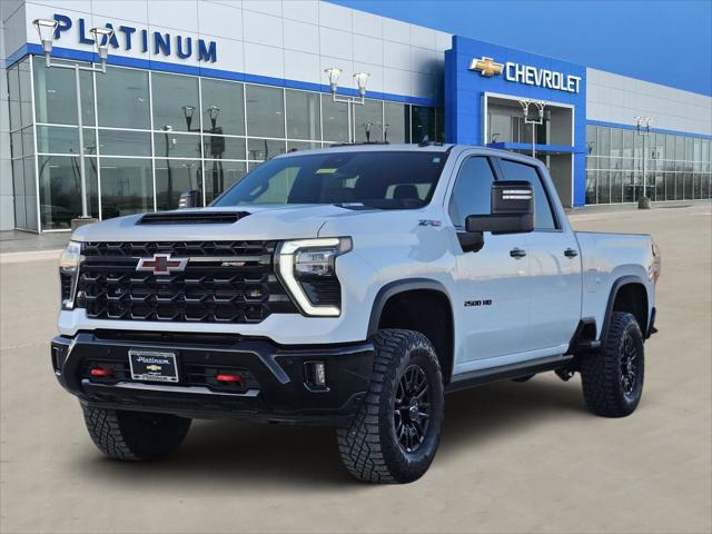 2025 Chevrolet Silverado 2500HD 4WD Crew Cab Standard Bed ZR2