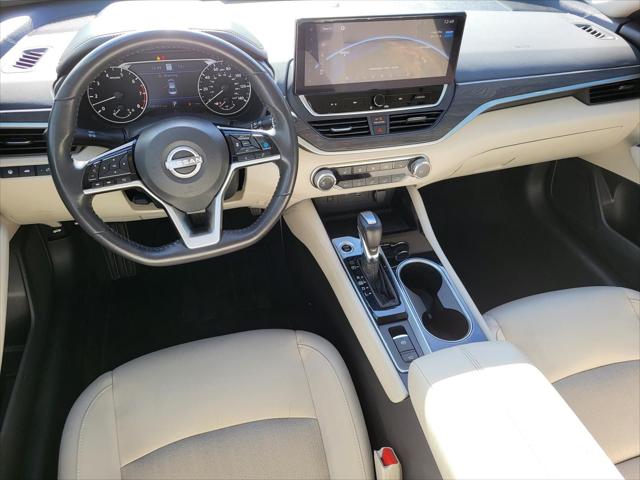 2023 Nissan Altima SV FWD