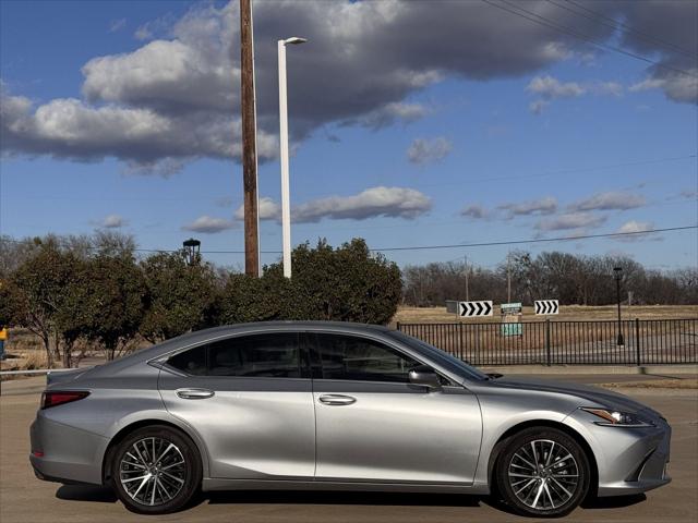 2022 Lexus ES 350 350