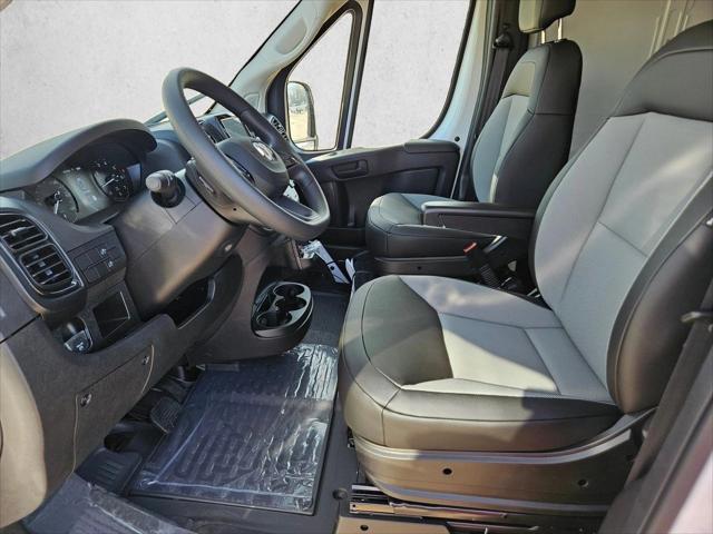 2025 Ram ProMaster Cargo Van Tradesman Low Roof 118" WB w/Pass Seat