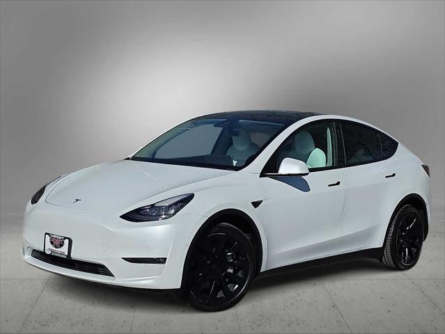2022 Tesla Model Y Long Range Dual Motor All-Wheel Drive