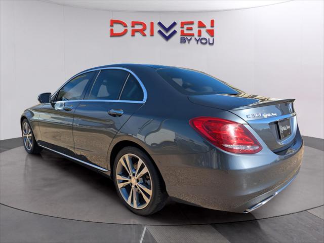 2015 Mercedes-Benz C 300 Luxury