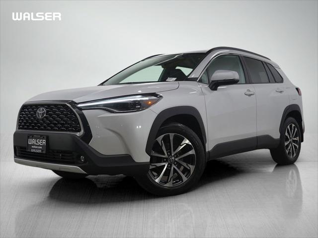 2022 Toyota Corolla Cross XLE