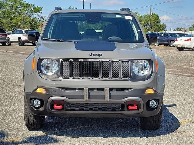 2023 Jeep Renegade Trailhawk 4x4