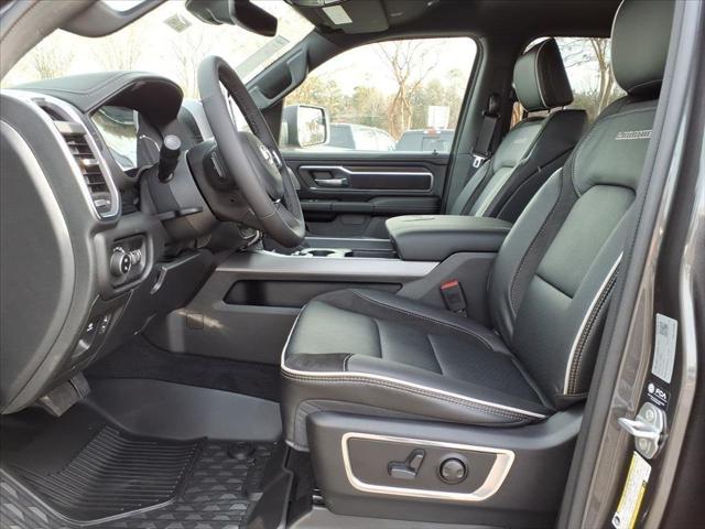 2026 RAM Ram 3500 RAM 3500 TRADESMAN CREW CAB 4X4 8 BOX