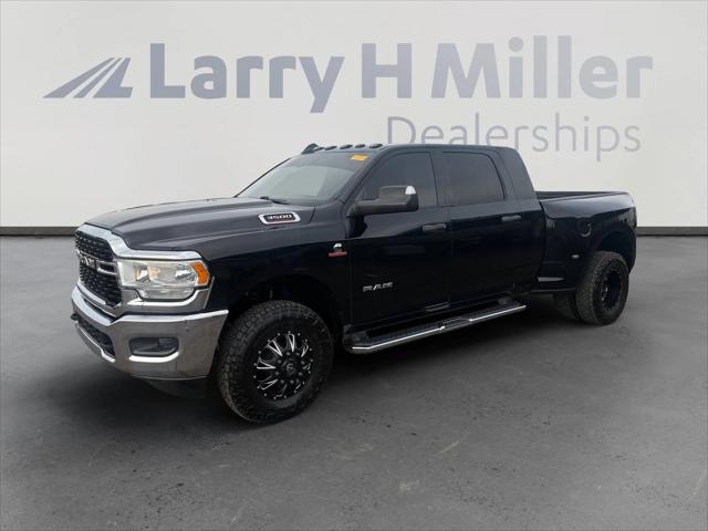 2022 RAM 3500 Big Horn Mega Cab 4x4 64 Box