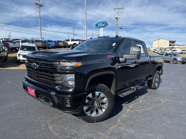 2024 Chevrolet Silverado 2500HD 4WD Crew Cab Standard Bed Custom