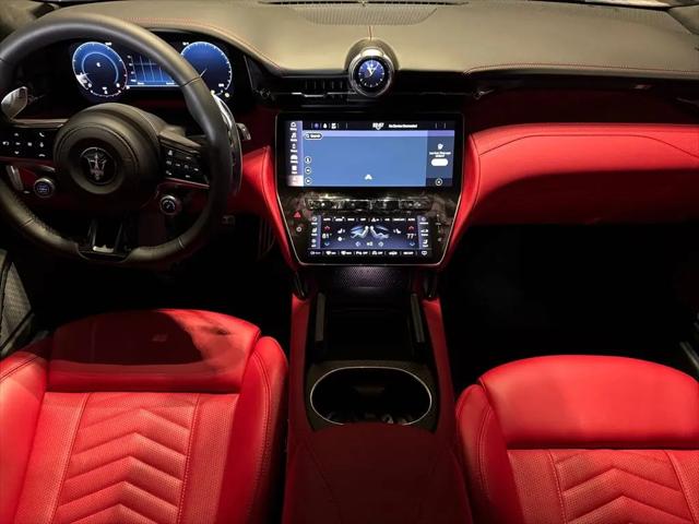 2026 Maserati GranCabrio Standard