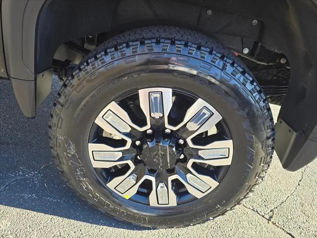 2026 GMC Sierra 3500HD Crew Cab, Long Bed, Denali, 4WD