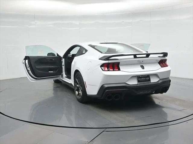 2026 Ford Mustang Dark Horse Fastback