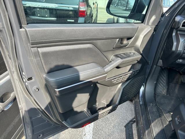 2025 Toyota Tacoma Base