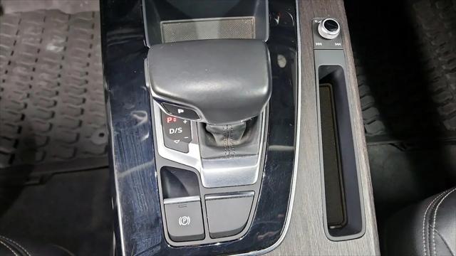 2022 Audi Q5 Premium 45 TFSI S line quattro S tronic