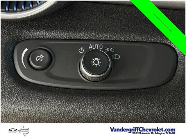 2025 Chevrolet Trax FWD LT