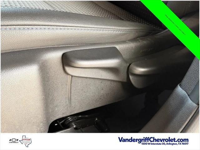 2025 Chevrolet Trax FWD LT