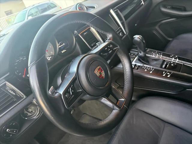2015 Porsche Macan S