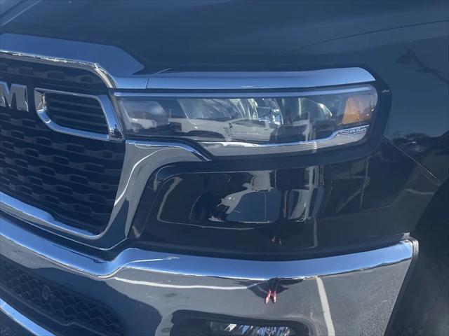 2025 Ram 1500 Big Horn Crew Cab 4x4 5'7" Box