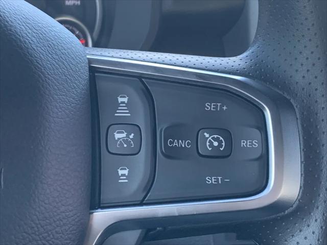 2025 Ram 1500 Big Horn Crew Cab 4x4 5'7" Box