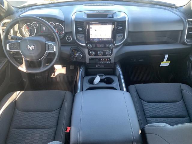 2025 Ram 1500 Big Horn Crew Cab 4x4 5'7" Box