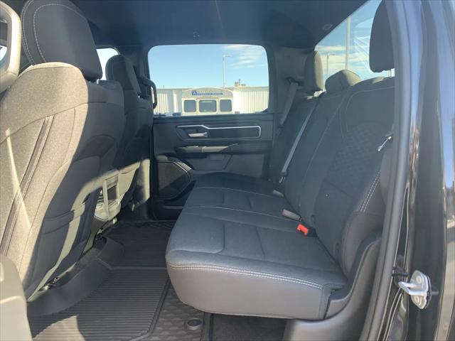2025 Ram 1500 Big Horn Crew Cab 4x4 5'7" Box